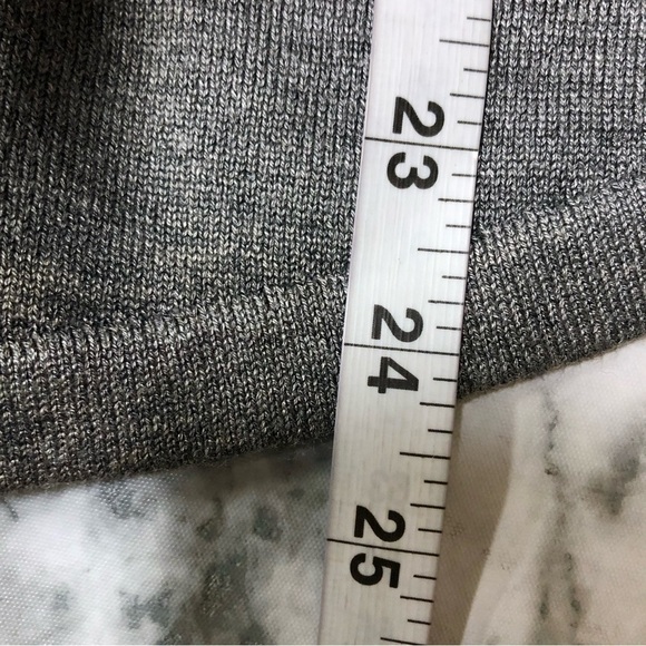 Kim Rogers Gray Sweater Contrast Cuffs and Infinity Scarf Size Small Petite NWT - Picture 5 of 7